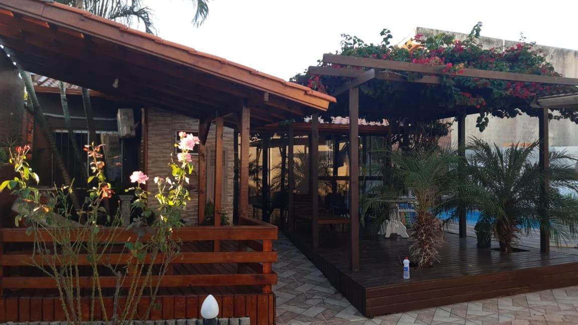 فيلا Lar Doce Lar Florianópolis المظهر الخارجي الصورة